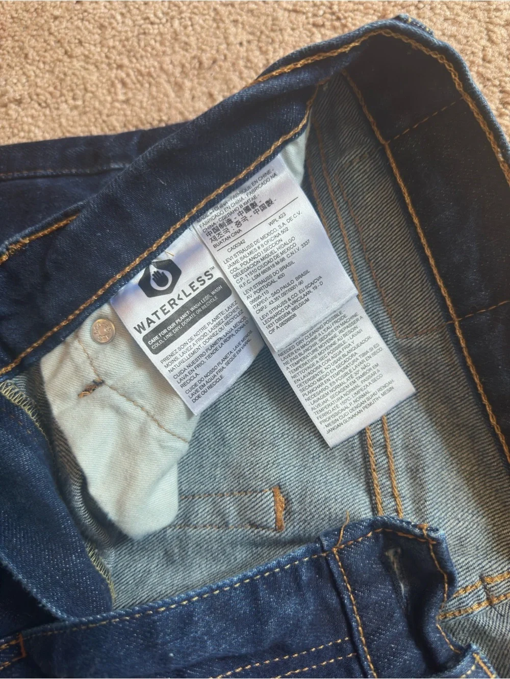 Levi's Men's Blue Straight Jeans with Signature Patch
